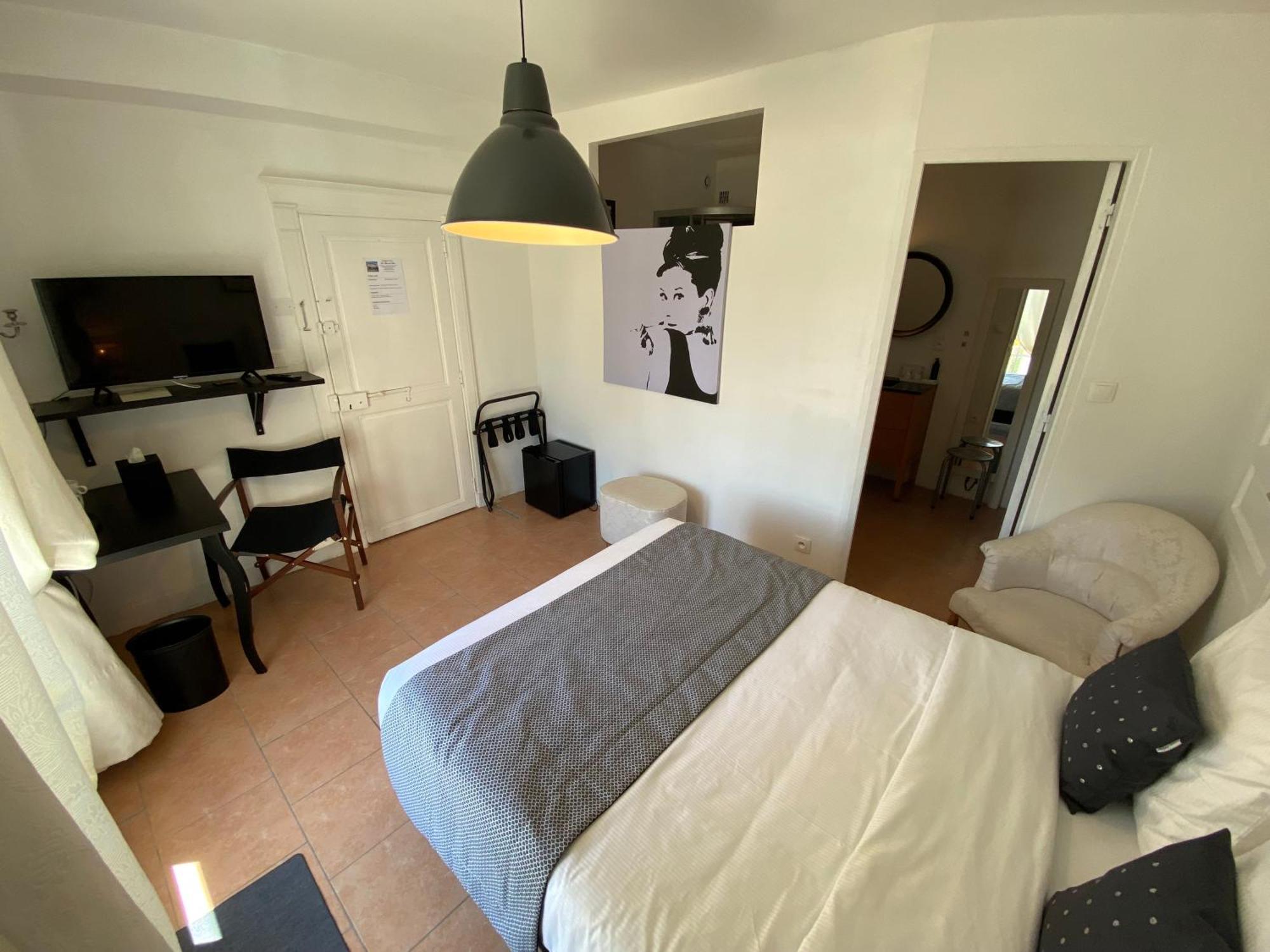 Les Rives Du Cher - Chambres D'Hotes Montrichard Oda fotoğraf